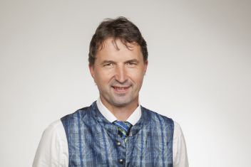 LAbg Albert Royer