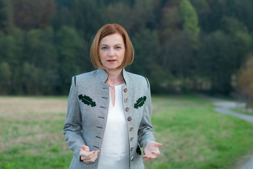Schmiedtbauer begrüßt Vorschlag der EU-Kommission zur Senkung des Schutzstatus von Wölfen