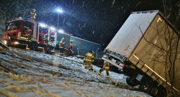 Schwerer Verkehrsunfall auf der B320 bei Schladming