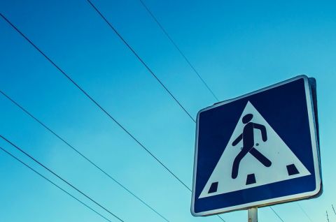  Auf Zebrastreifen angefahren