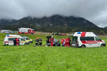 Tödlicher Verkehrsunfall auf der B320
