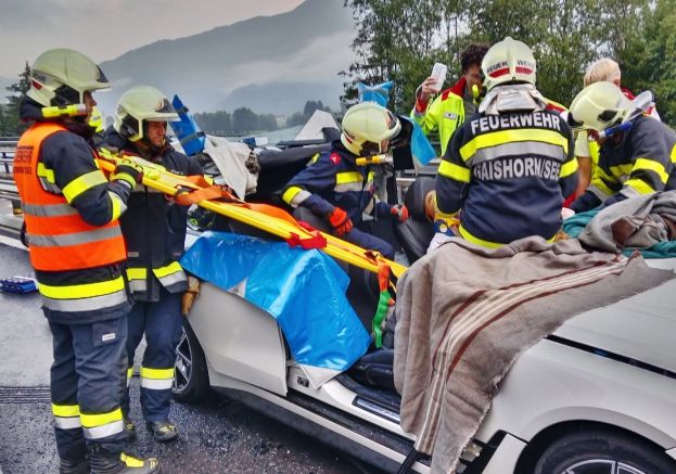 Schwerer Unfall auf der A9 bei Gaishorn