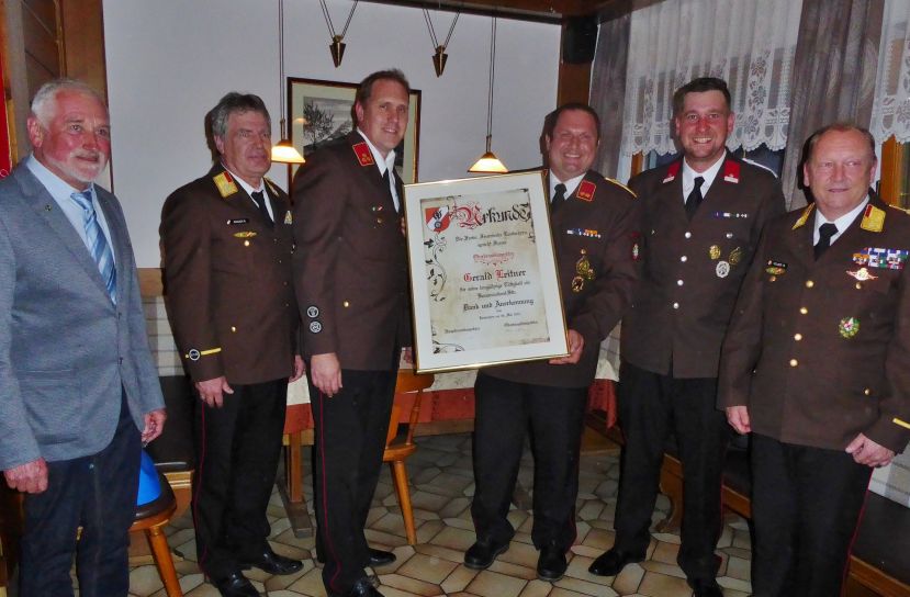 BGM Kanduth, OBR Binder, HBI Göschl, OBI Leitner, LM Wallner und ABI Rojer