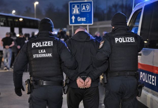 Schlag gegen die Hooligan-Szene