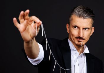 Miraculum voll in Aktion