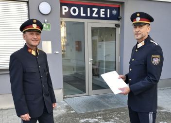 Kontrollinspektor Zdenko Baumgartner (links)