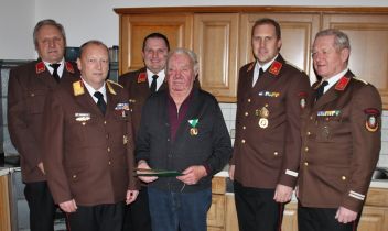 EOBI Rudolf Leitner, ABI Raimund Rojer, OBI Gerald Leitner, EHFM Josef Kummer sen., HBI Christian Göschl und EHBI Josef Pötsch
