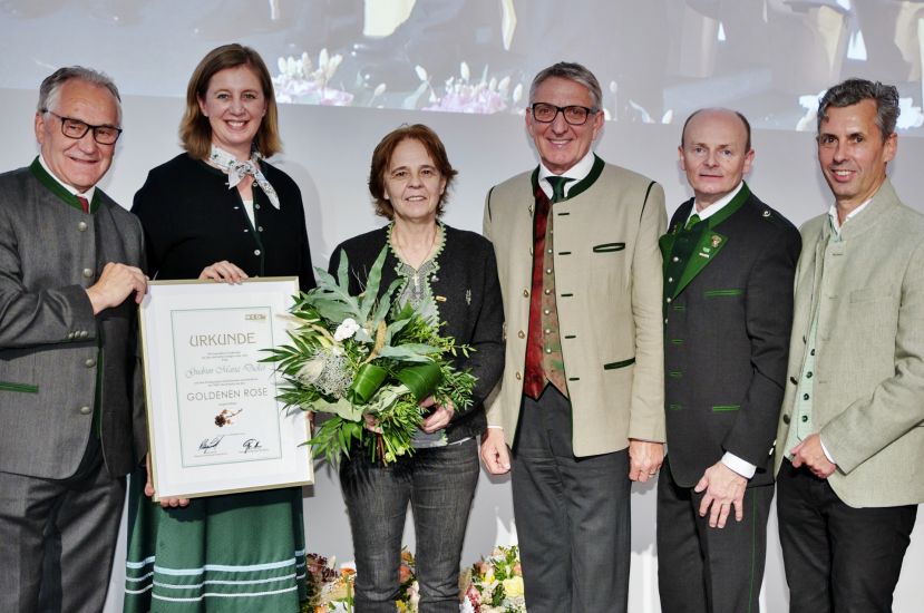 In der Bildmitte unsere Gudrun