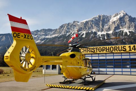 Mann bei Arbeitsunfall schwer verletzt