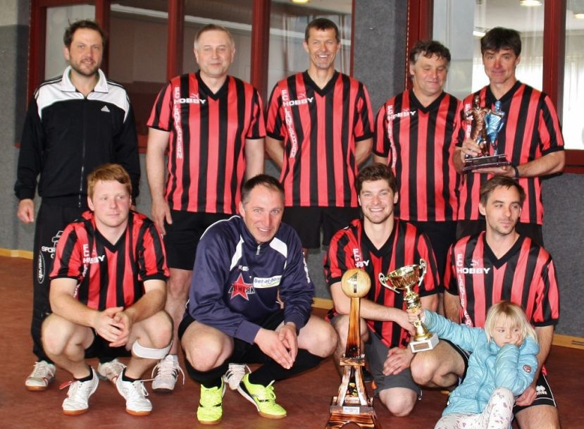 1. Aigner Fußball- Hobby Hallenturnier