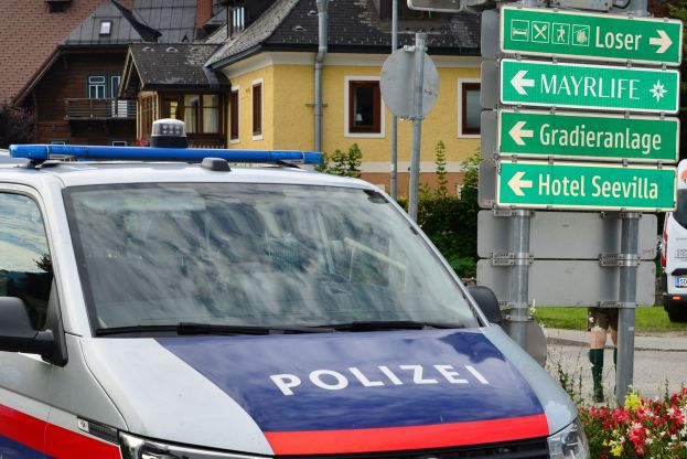 Raubserie beim Altausseer Bierzelt