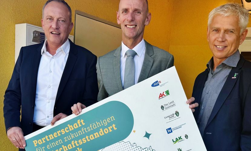 LAbg. Bgm. Armin Forstner, LR Willibald Ehrenhöfe und WKO-Regionalstellenobmann Egon Hierzegger