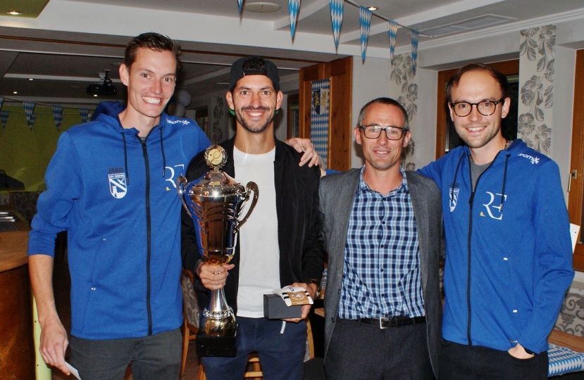 Gregor Köberl (Finalist Herren A), Lukas Sieghartsleitner (Vereinsmeister), Stefan Berger (Turnierorganisation) und Alexander Jagersberger (Sportlicher Leiter und Turnierleiter)