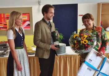 Die Personalvertretung des BSZ bedankt sich bei der scheidenden Direktorin für die gute Zusammenarbeit