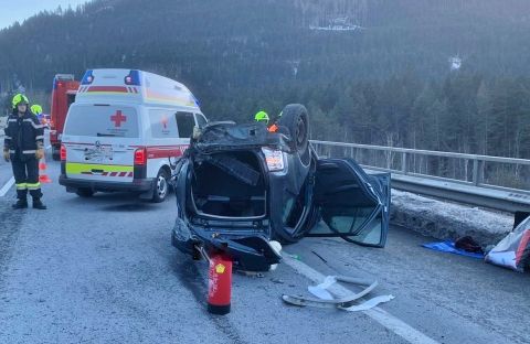 Eingeklemmte Person auf der A9