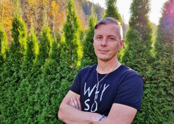 Markus Majer +43 681 20708031