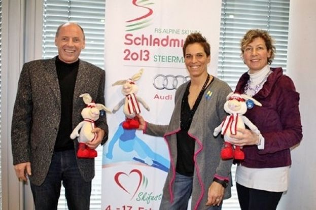 Bild v.l.n.r.: Harti Weirather, Michaela Dorfmeister, Petra Kronberger