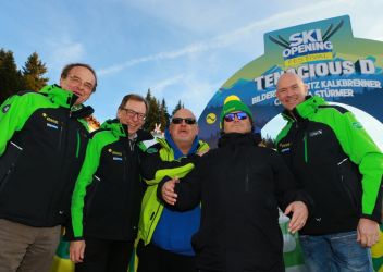 Landesrat Dr. Christian Buchmann, Dir. Georg Bliem und BM Jürgen Winter empfingen die US-Superstars in Schladming, wo sie ihr exklusives Europakonzert gaben.