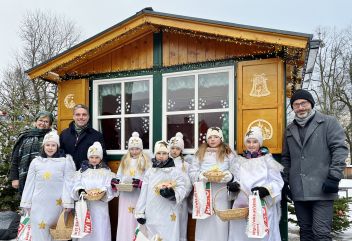 Christian Hollinger und Christian Haider mit den Kindern