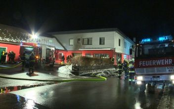 Werkstatt komplett ausgebrannt