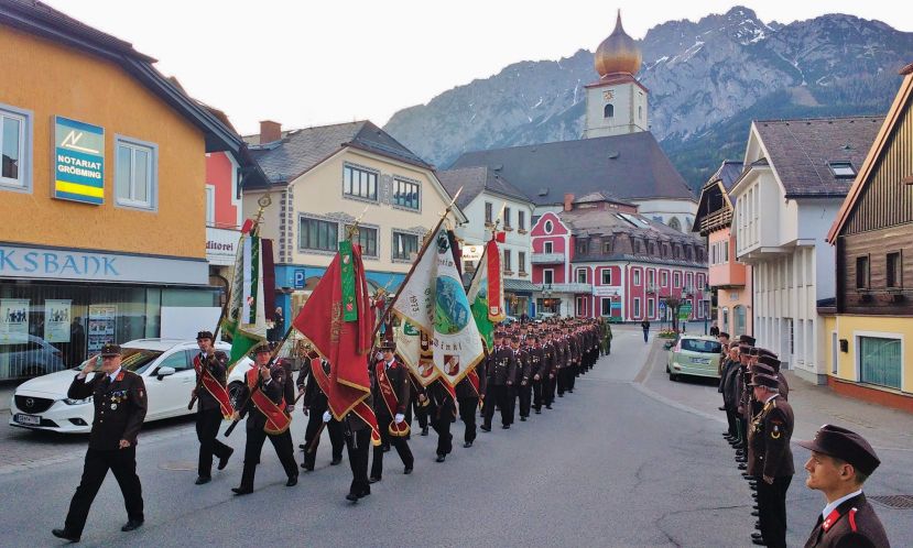 Feuerwehren feierten ihren Schutzpatron