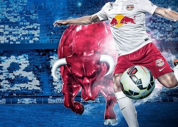 RB Salzburg schlägt den FC Barcelona