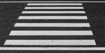 Kind auf Schutzweg angefahren