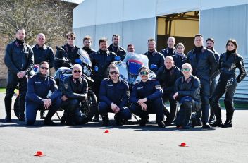 Die diesjährigen Anwärter für die Motorrad-Polizei samt dem steirischen Trainerteam.
