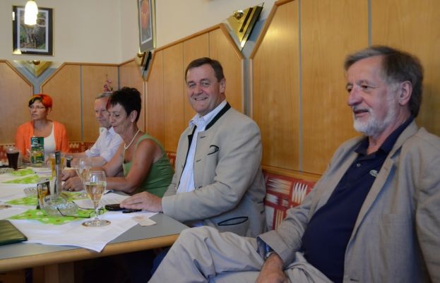 : Im Liezener Innenstadt-Redstaurant "Grillstube" präsentierte die ÖVP am vergangenen Freitag das Ergebnis ihrer jüngsten Umfrage.