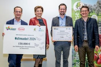 Geschäftsführer vom Natur- und Geopark Steirische Eisenwurzen Oliver Gulas-Wöhri bei der Verleihung in Wien
