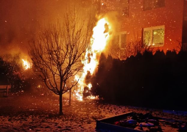 Feuerwehren bewältigen außergewöhnliche Einsatzserie