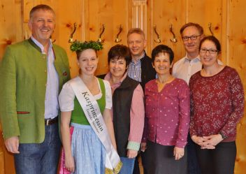 Volkhard Maier (Obmann), Kasprinzessin Anna, Monika Zefferer, Michael Fritz, Marianne Gruber (Vorstand), Andreas Keinprecht (Vorstand) und Barbara Steiner