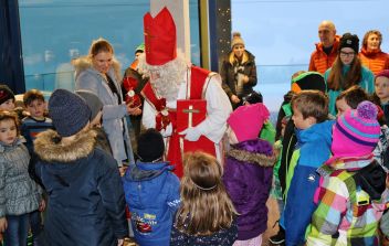 70 Kinder besuchten den MARK-Nikolaus