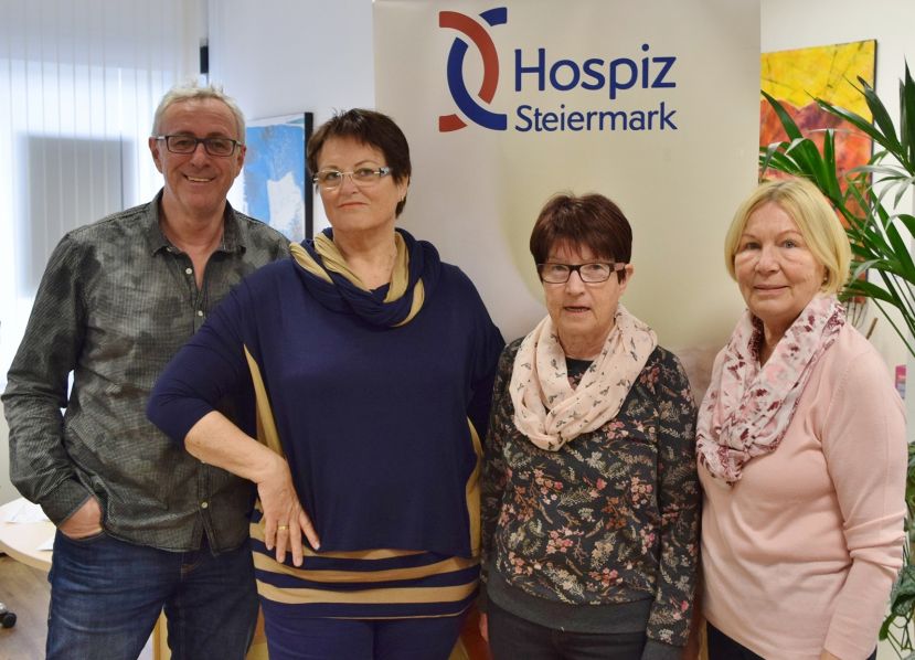Von links: Hartwig Strobl (Stadtmarketing), Christine Rainer, Heidi Stockinger, Herta Weber (Hospizverein Liezen)