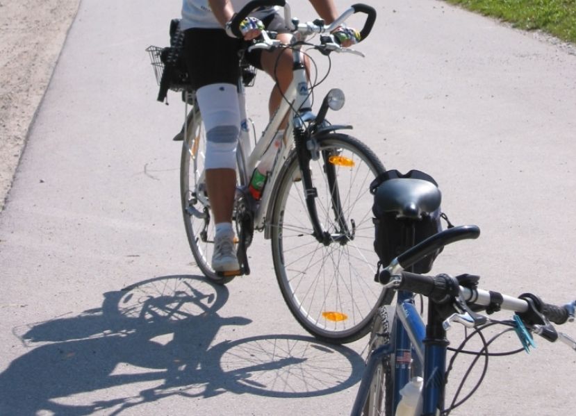 Radfahrerin nach Sturz verletzt