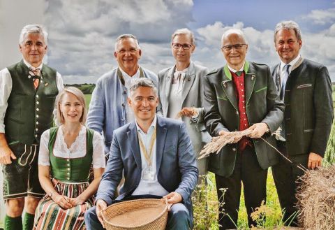 LK-Bezirkskammerobmann Franz Uller, LAbg. Julia Majcan, Bürgermeister Karl Lautner (Bad Radkersburg), Messegeschäftsführer Boris Erjavec, Bürgermeisterin Urška Mauko Tuš (Gornja Radgona), Landesrat Hans Seitinger und Landwirtschaftskammerpräsident Franz Titschenbacher