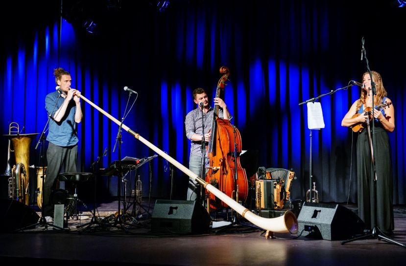 Das Trio Hupsala kommt nach Öblarn