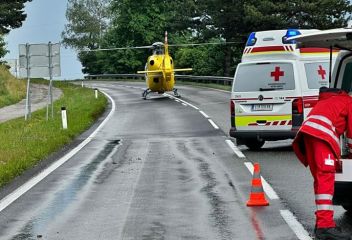 Schwerer Unfall nach Abkommen von Fahrbahn