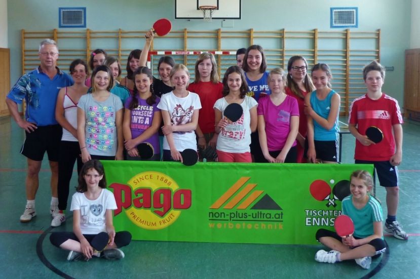 Die Tischtennis-Gruppe der NMS Stein/Enns