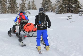 Schwer verletzt nach Skiunfall