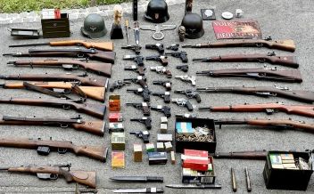 Schlag gegen die NAZI - Szene
