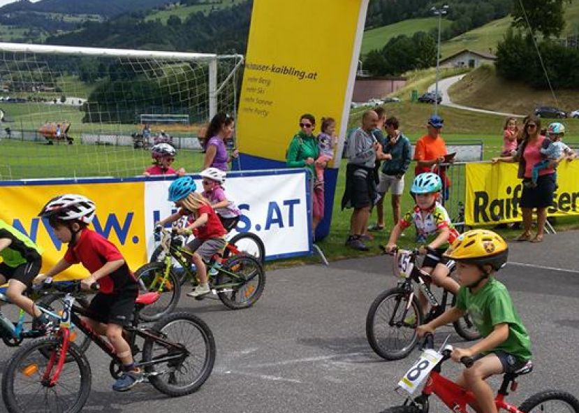 Landeshauptmann eröffnet Kinder Rad Cup Finale