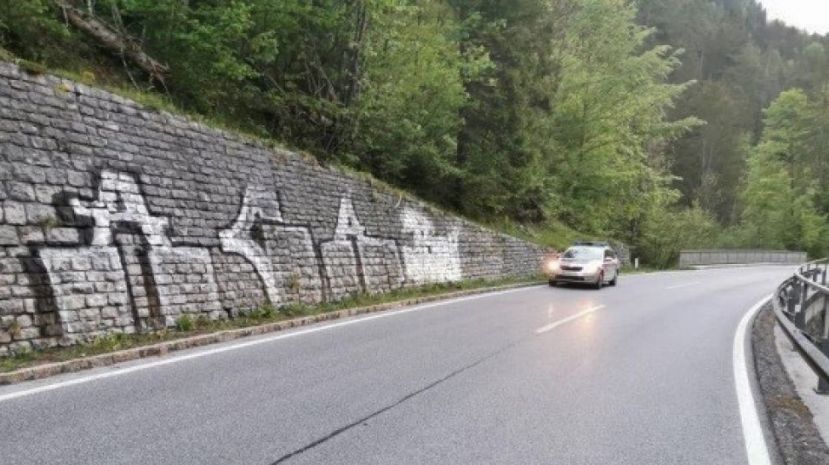 Mehrere Graffiti in St. Gallen