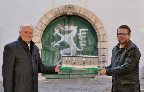 Wohnbaulandesrat Hans Seitinger und Klubobmann Hannes Schwarz