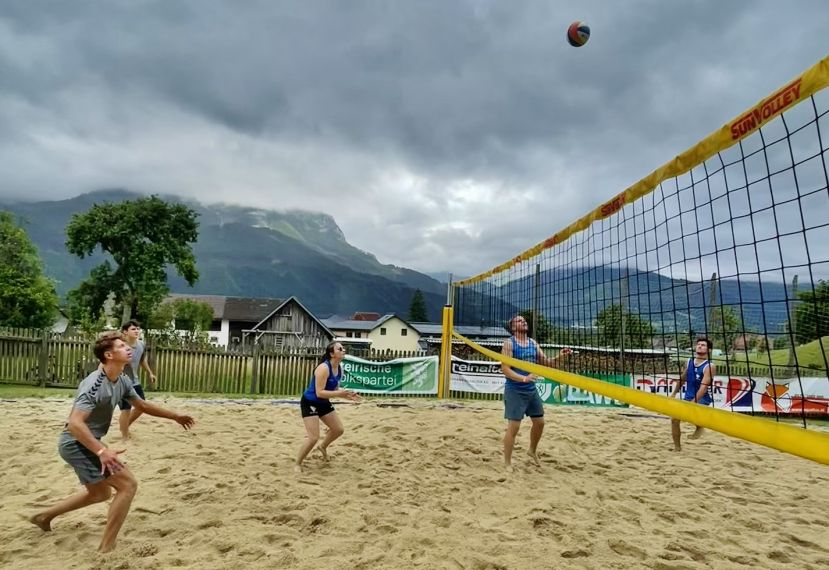 Aufschlag, Satz &amp; Sieg in Weng