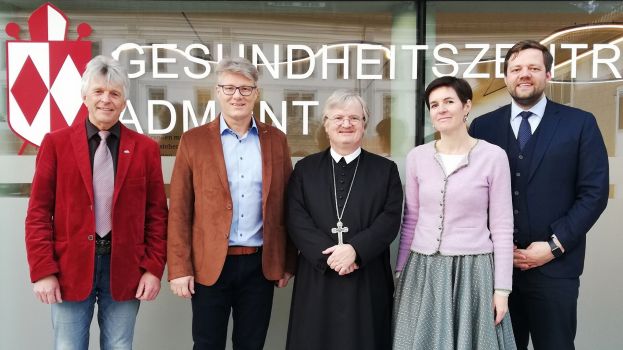 Bgm Hermann Watzl, Dr. Oliver Petz, Abt Mag. Gerhard Hafner, Dr. Eva Maria Petz und Ing. Mag. Franz Pichler