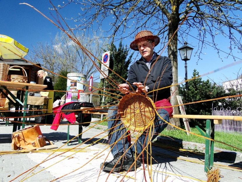 3. Admonter Ostermarkt, der am Samstag den 16.03.2013 von 9:00- 17.00 Uhr am Vorplatz der Stiftskirche stattfindet
