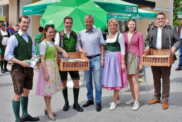 Viktor Gugganig, Abg.z.NR Corinna Scharzenberger, Stefan Prandstätter, Abg.z.NR Reinhold Lopatka, BR Isabella Kaltenegger, Landesobfrau Antonia Herunter und LandesGF Richard Schmid