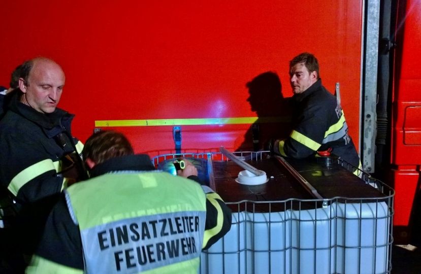 LKW Bergung und Ölalarm in Trieben