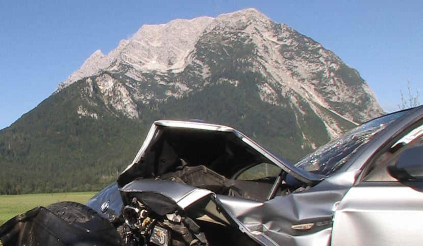 Was tun bei einem Verkehrsunfall?